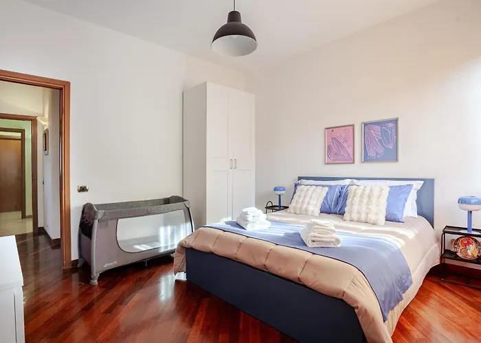 Modern & Cozy Double Rooms, Private Bath Wifi Ac Rum i privatbostad