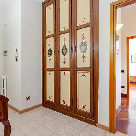 Pensión Modern & Cozy In Rome, 2br, Wifi Ac Roma